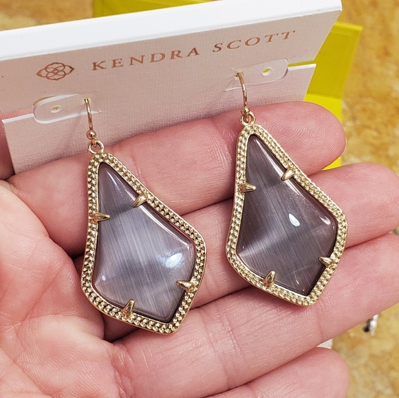 Kendra Scott Jewelry - Kendra Scott Alex Drop Gold Grey Earrings